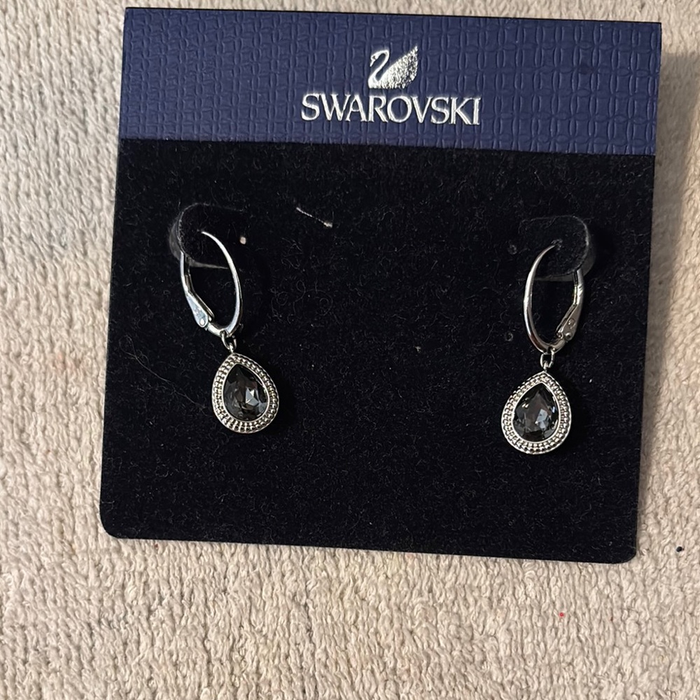 Swarovski Silver Drop Earrings